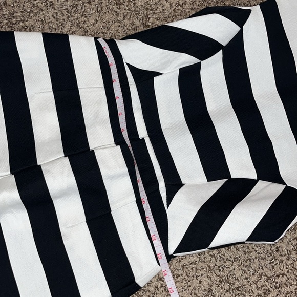 Miss Selfidge Sleeveless Dress with Pockets. Black and White Striped. Size 4. - Picture 12 of 12